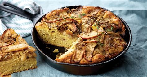 cornbread-with-caramelized-apples-and-onions-our image