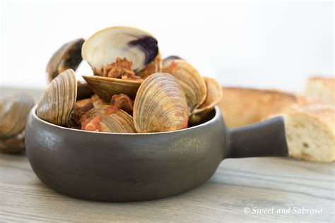 clams-with-chorizo-leeks-tomato-and-white-wine-in image