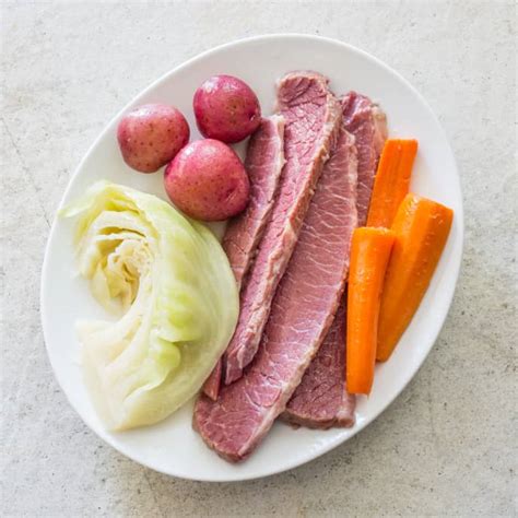 home-corned-beef-with-vegetables-americas-test image