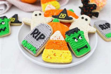 easy-halloween-sugar-cookies-halloween-party-food image