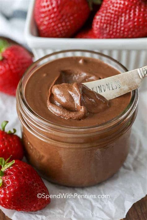 homemade-nutella-chocolate-hazelnut-spread-5 image