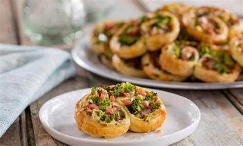 ham-broccoli-swirls-puff-pastry image