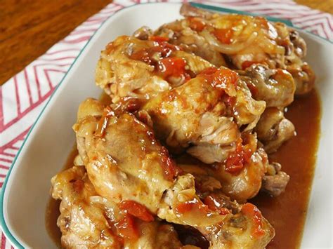 slow-cooker-french-onion-chicken-slow-cooking image