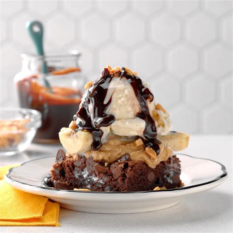 grilled-banana-brownie-sundaes-recipe-how-to-make image