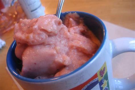 mango-kiwi-strawberry-smoothie-recipe-foodcom image