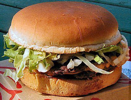 hamburger-definition-types-preparation-garnishes image