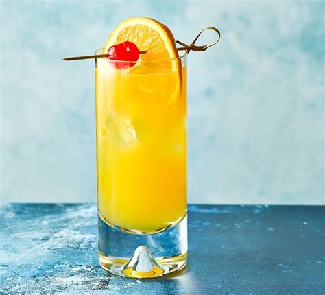 harvey-wallbanger-cocktail-recipe-bbc-good-food image