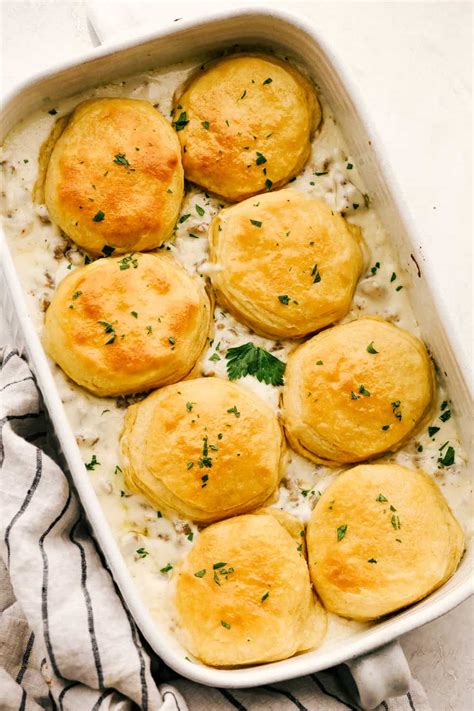 super-easy-sausage-and-biscuit-casserole-the image