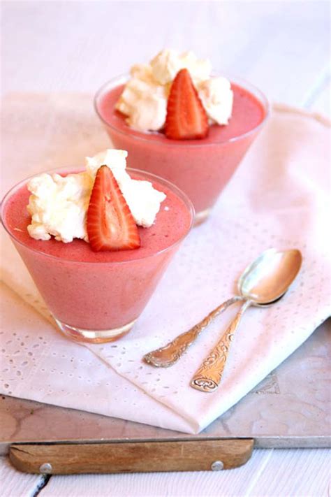 strawberry-clouds-dessert-delicious-obsessions image