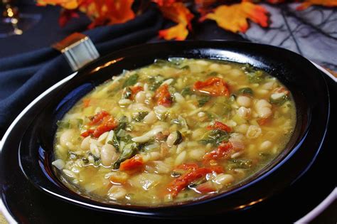 italian-soups-and-stews image