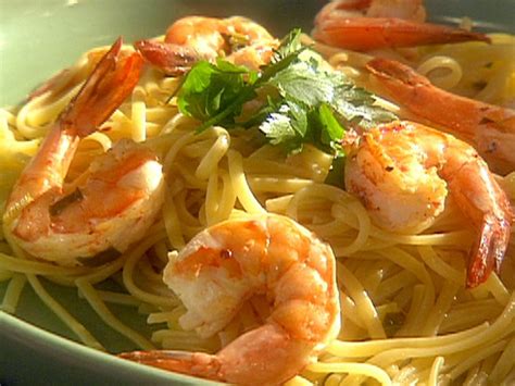 emerils-shrimp-and-pasta-with-chilis-garlic-lemon-and image