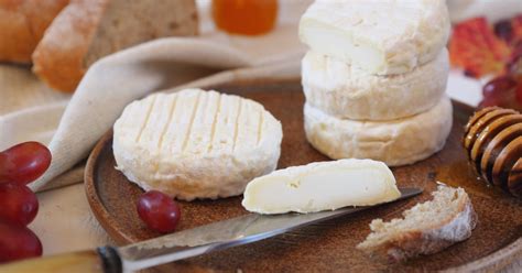 a-comprehensive-guide-to-goat-cheese-the-manual image