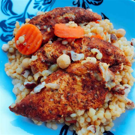 these-14-chicken-and-couscous-recipes-are-a-perfect-pairing image