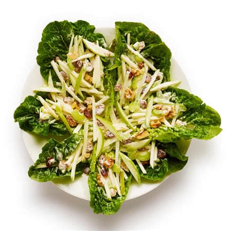 how-to-make-the-perfect-waldorf-salad-recipe-food image