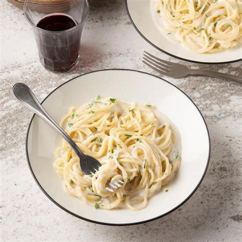 spaghetti-with-four-cheeses-recipe-how-to-make-it image