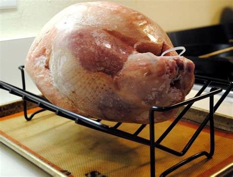 how-to-cook-a-frozen-turkey-and-save image