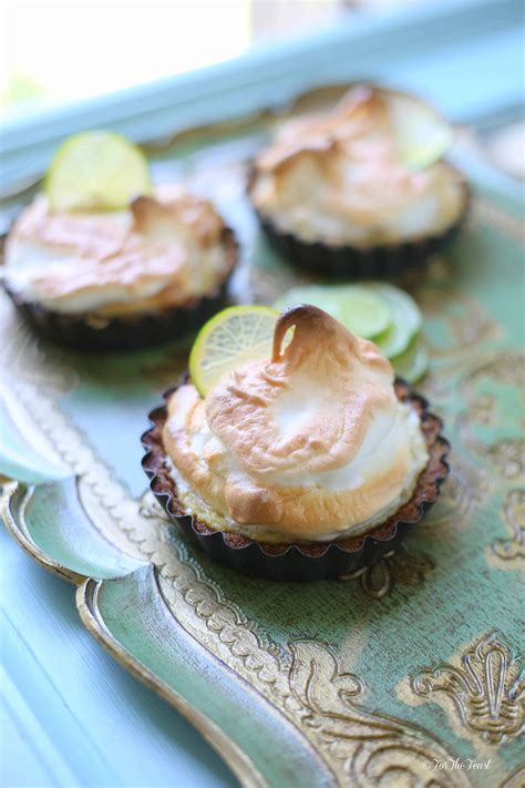 key-lime-tartlets-with-a-graham-cracker-crust-for-the image