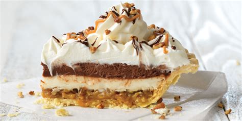 french-silk-pie-order-online-bakers-square image