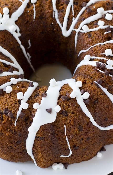 hot-chocolate-pumpkin-cake-deliciously-sprinkled image