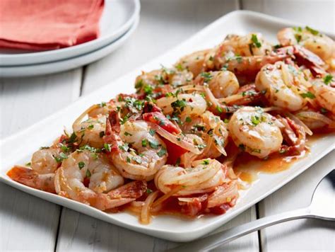 shrimp-fra-diavolo-recipe-giada-de-laurentiis-food image