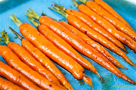 balsamic-honey-glazed-carrots-easy-side image