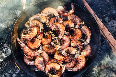 spicy-peel-and-eat-skillet-shrimp-with-garlic-food-wine image