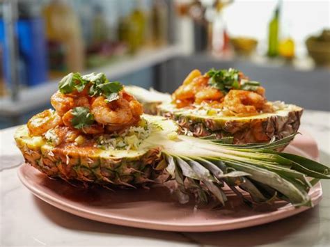 sunnys-easy-shrimp-and-rice-pineapple-boats-food image