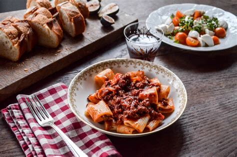 sugo-an-italian-meat-sauce-in-jennies-kitchen image