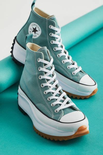 converse-urban-outfitters-canada image