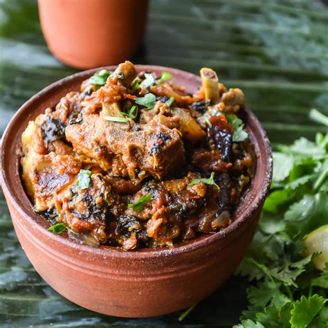 lamb-spinach-curry-saag-gosht-relish-the-bite image