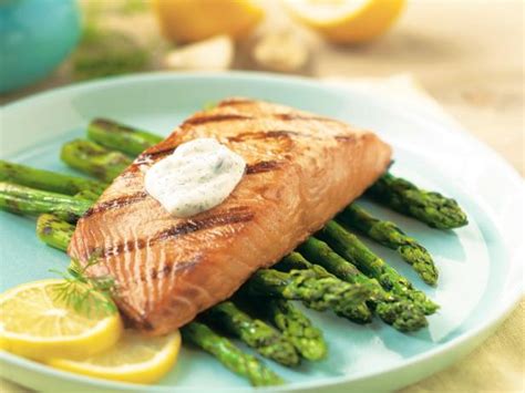 grilled-salmon-with-lemon-dill-sauce-recipe-food image