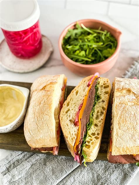 roast-beef-sandwiches-with-horseradish-sauce image