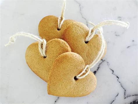 gingerbread-with-honey-the-passionate-pantry image