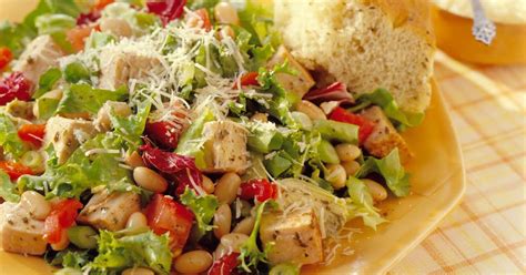 10-best-italian-greens-and-beans-escarole image