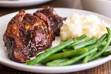 easy-country-style-pork-ribs-in-the-oven-baking image