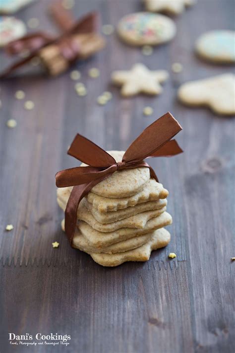 last-minute-honey-gingerbread-cookies-danis image