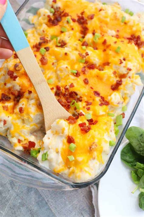 loaded-baked-potato-casserole-the-diary-of-a-real image