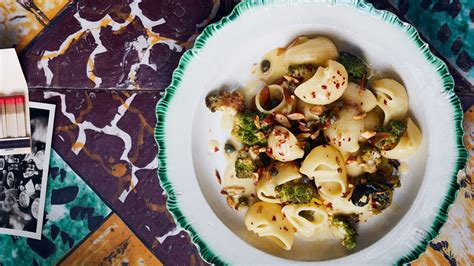 pasta-with-roasted-romanesco-and-capers-recipe-bon image