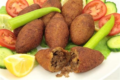 turkish-stuffed-meatball-ili-kfte image