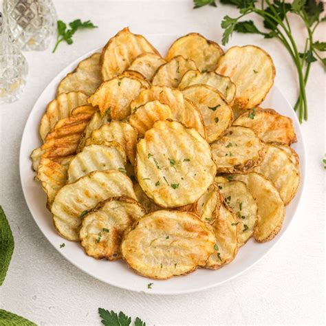 air-fryer-potato-chips-air-frying-foodie image