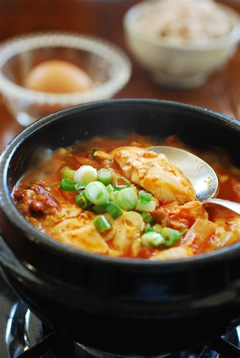 sundubu-jjigae-soft-tofu-stew-korean-bapsang image