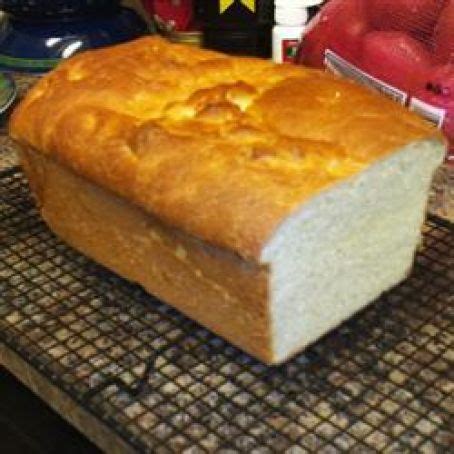 hawaiian-sweet-bread-bread-machine-recipe-455 image