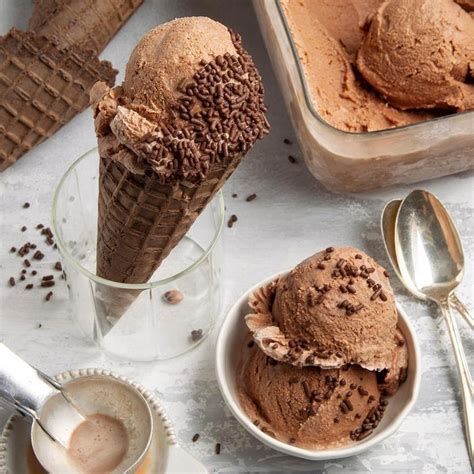 easy-chocolate-ice-cream-recipe-how-to-make-it-taste image