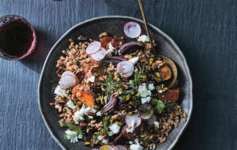 farro-salad-with-roasted-sweet-potatoes-red-onion image