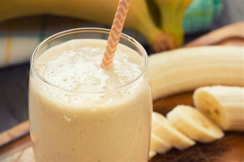 banana-boat-smoothie-king-recipe-updated-2023 image
