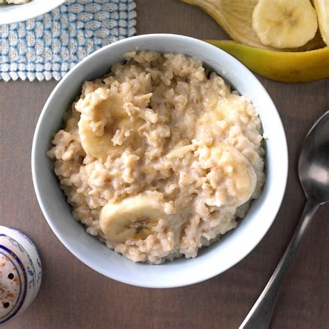 peanut-butter-banana-oatmeal-recipe-how-to-make-it image