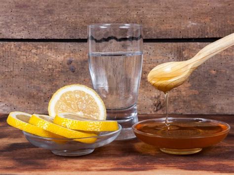 5-benefits-of-honey-water-how-to-make-organic image