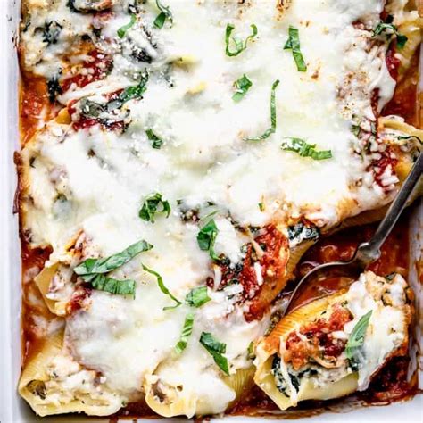 healthy-stuffed-shells-with-spinach-healthy-seasonal image