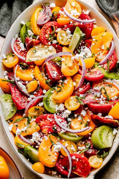 heirloom-tomato-salad-recipe-healthy-summer-salad image
