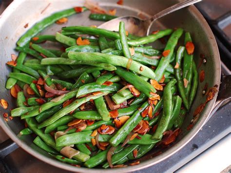 haricots-verts-amandine-french-style-green-beans-with image